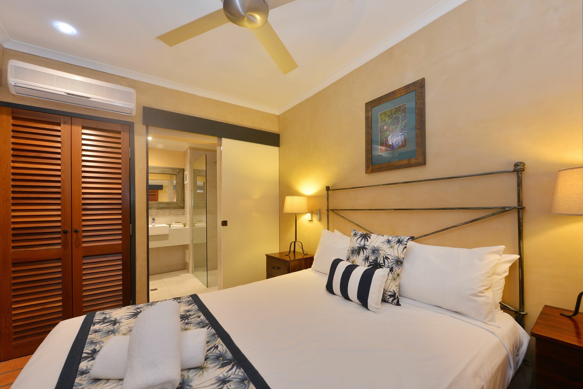 Seascape Apartments At Villa San Michele Port Douglas Zewnętrze zdjęcie